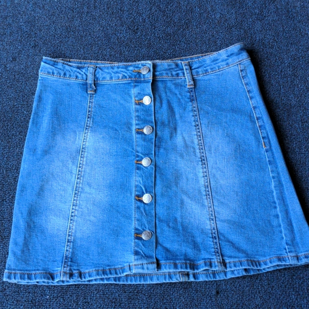 Hot kiss blue jean skirt